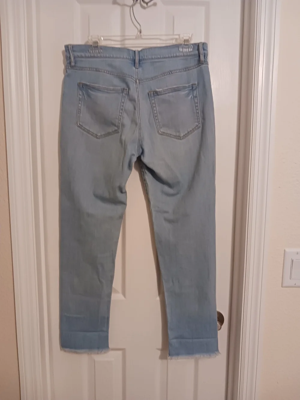 LOFT Light Blue Cropped Straight Boyfriend Jeans Womens 28